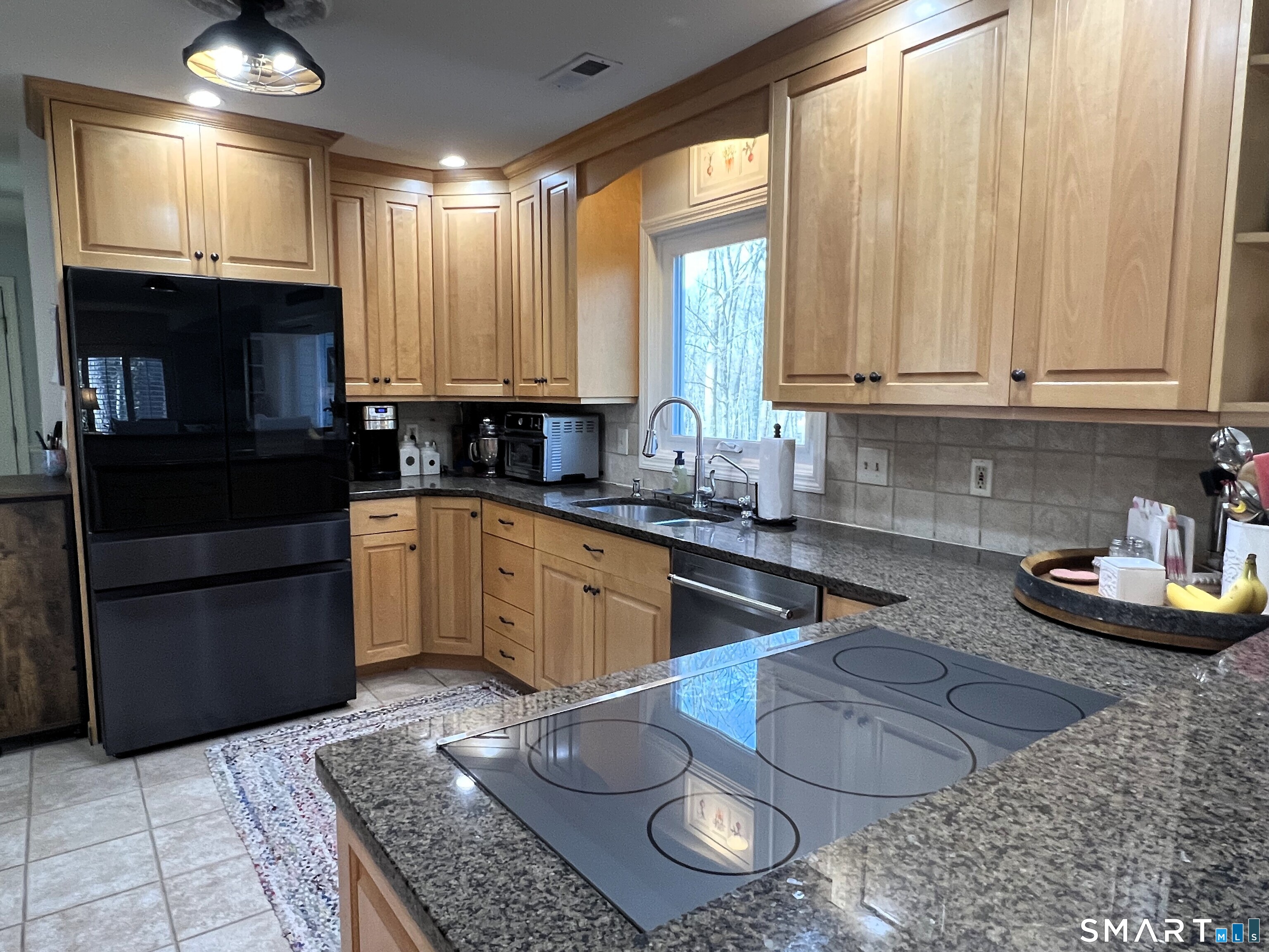 124 Wildcat Road Burlington, CT 06013 - Photo 7 of 39