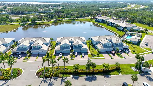 $475,000 | 915 Tidewater Shores Loop, Bradenton, FL 34208