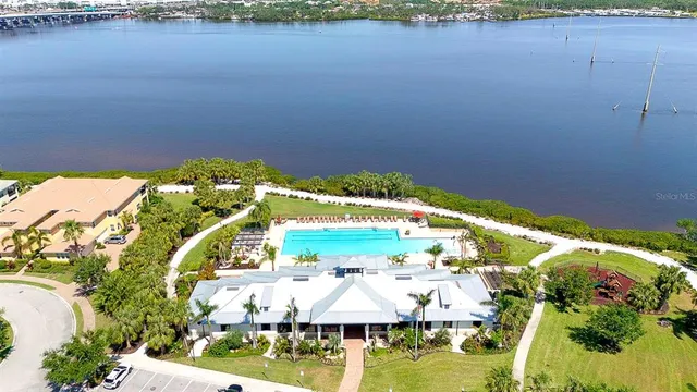 $475,000 | 915 Tidewater Shores Loop, Bradenton, FL 34208