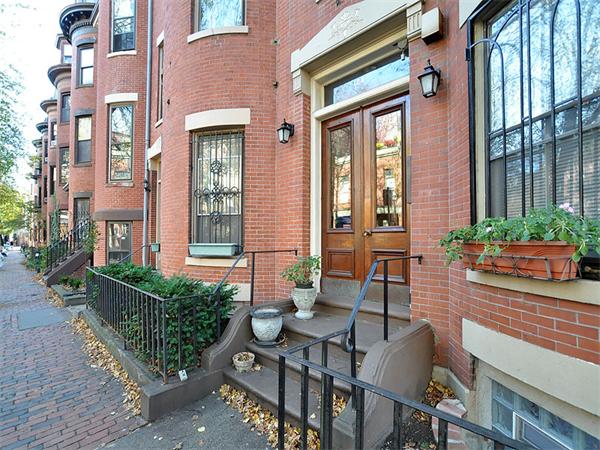 124 Chandler Street, Unit A Boston, MA 02116 - Photo 11 of 14 a view of outdoor space yard and patio