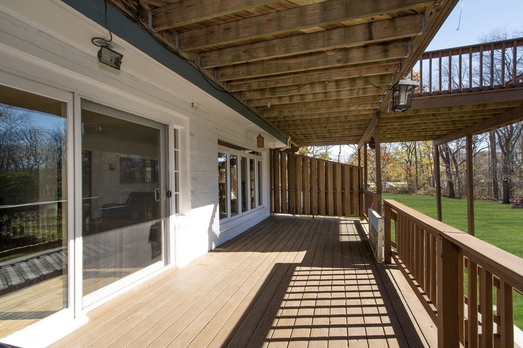 213 Beaver Dam Road Scituate, MA 02066 - Photo 27 of 28 a view of a balcony