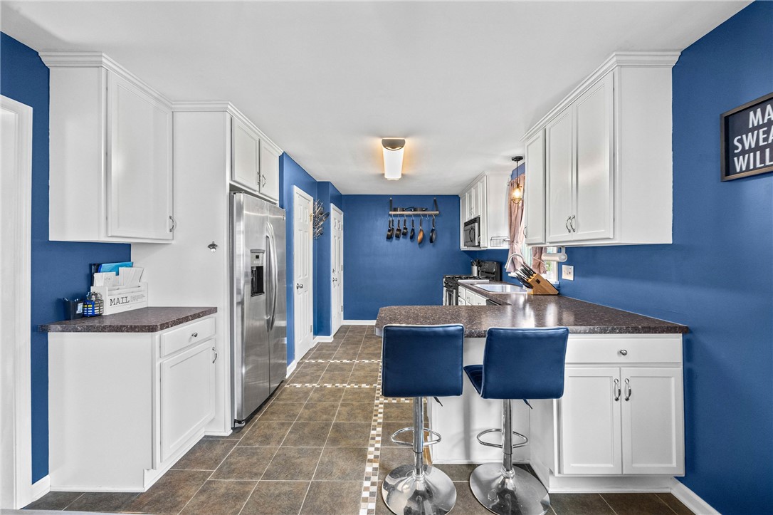 644 Tarrington Road Irondequoit, NY 14609 - Photo 12 of 41