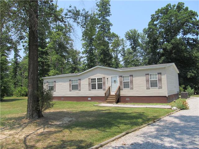 1208 Hurricane Road Tullahoma, TN 37388 - Photo 1 of 13 Front of home situated on 12 Acres. Parklike setting.