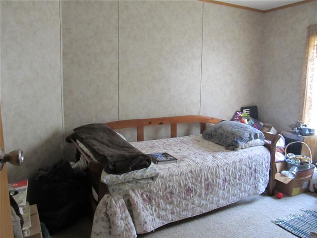 1208 Hurricane Road Tullahoma, TN 37388 - Photo 6 of 13 2nd of 3 bedrooms