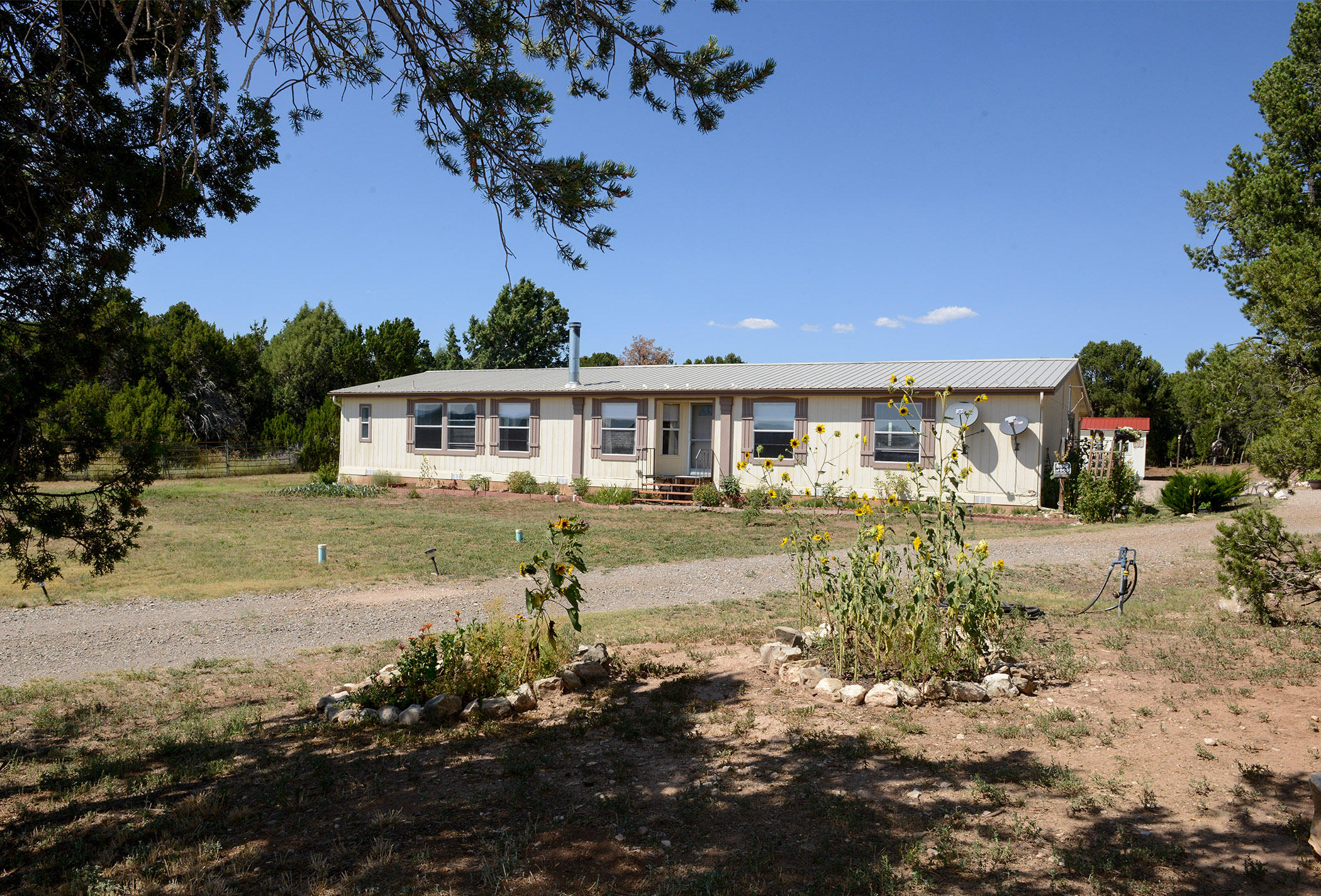 17 Cole Younger Road Edgewood, NM 87015 - Photo 1 of 1 Gallery Image 1
