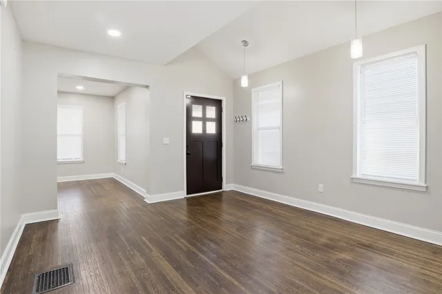 $129,900 | 269 Lexington Avenue, Rochester, NY 14613