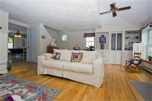 53 Gilson Road Scituate, MA 02066 - Photo 4 of 14 Gallery Image 4