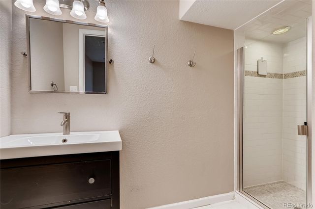 $575,000 | 1451 East Bates Parkway, Englewood, CO 80113