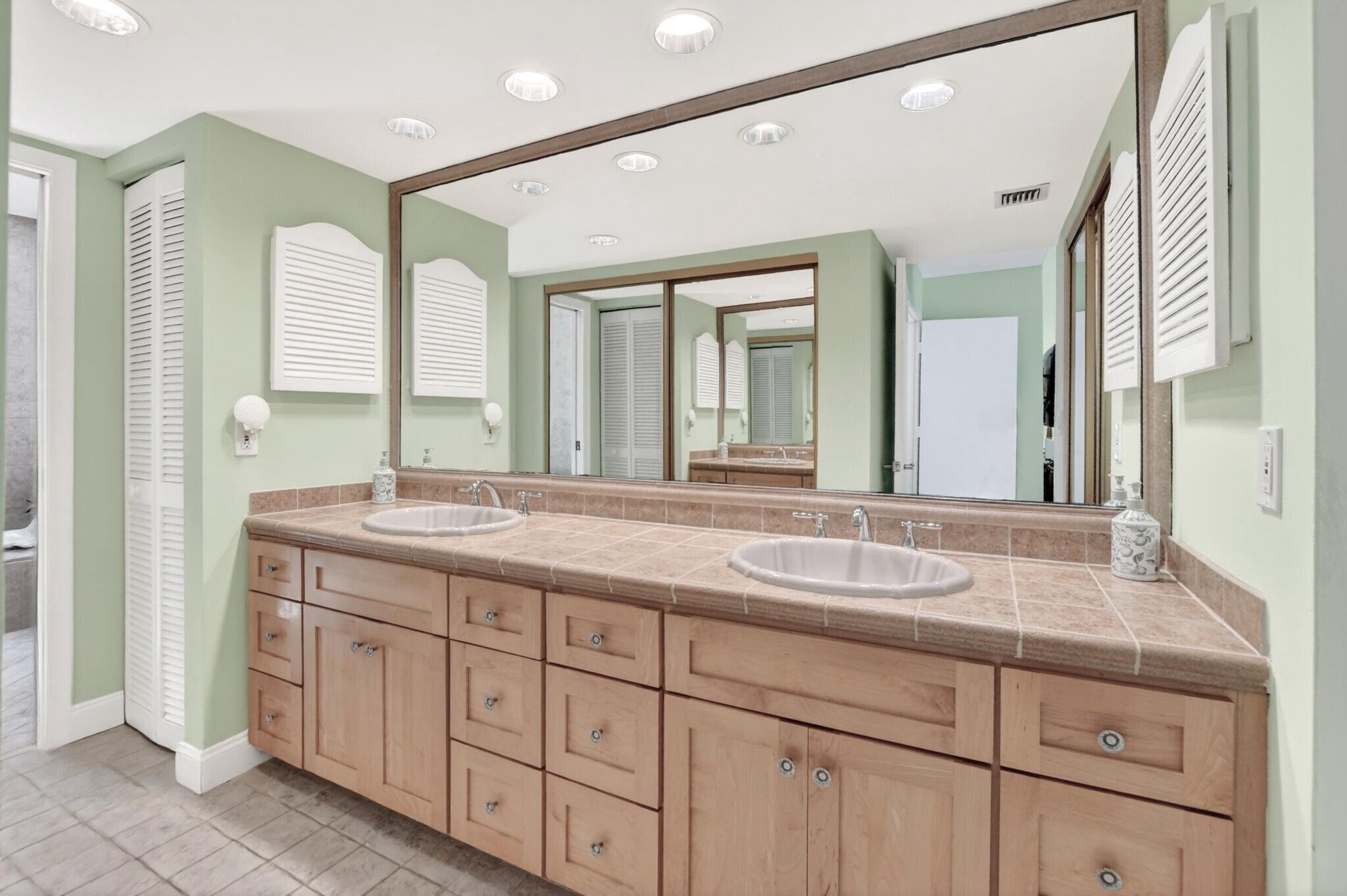 6062 Glendale Drive Boca Raton, FL 33433 - Photo 14 of 58 Dual sink Master vanity linen closet