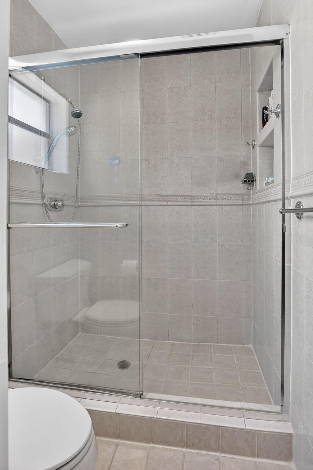 6062 Glendale Drive Boca Raton, FL 33433 - Photo 18 of 58 2nd bath walk in shower