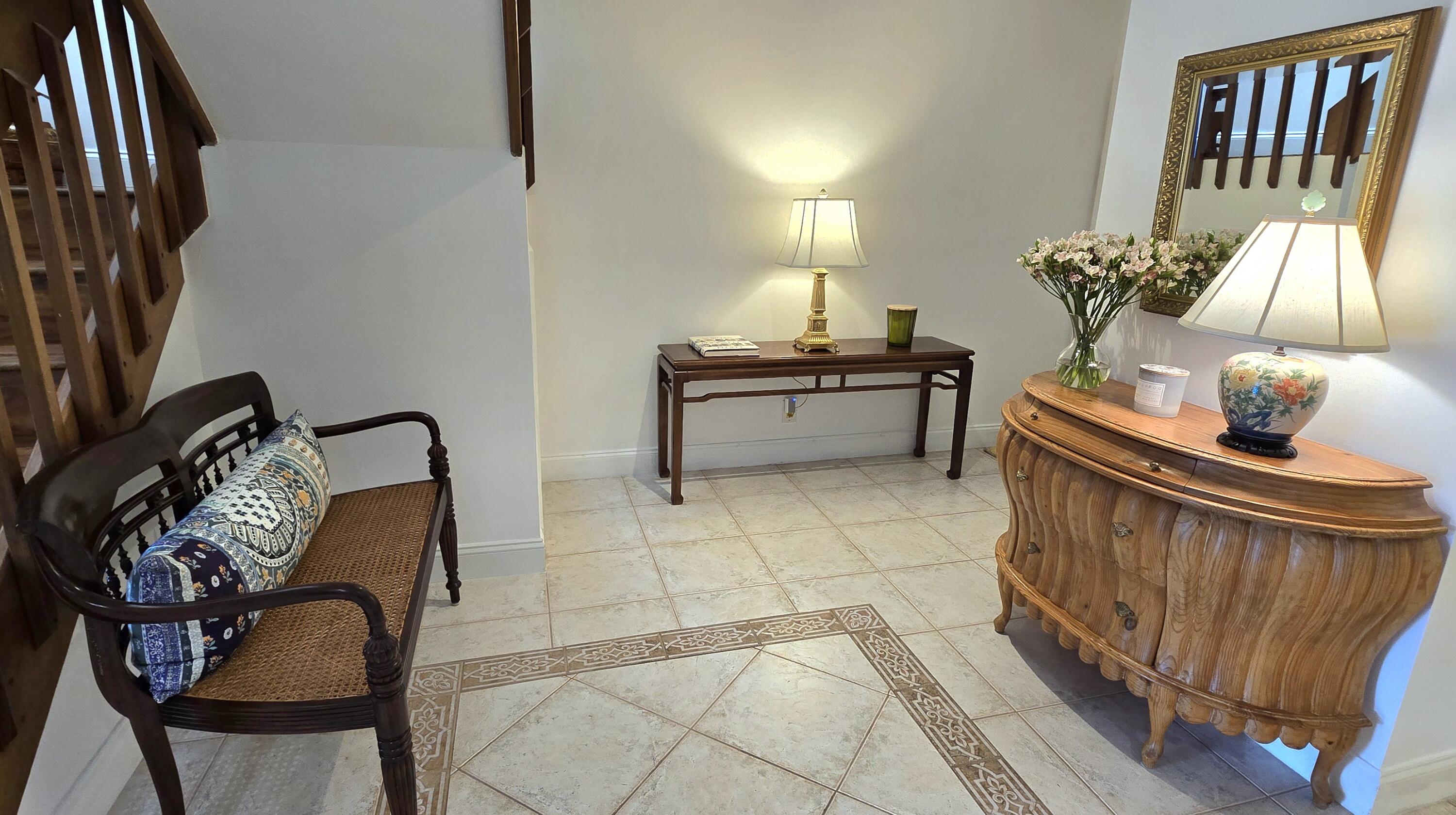 6062 Glendale Drive Boca Raton, FL 33433 - Photo 29 of 58 Foyer entrance