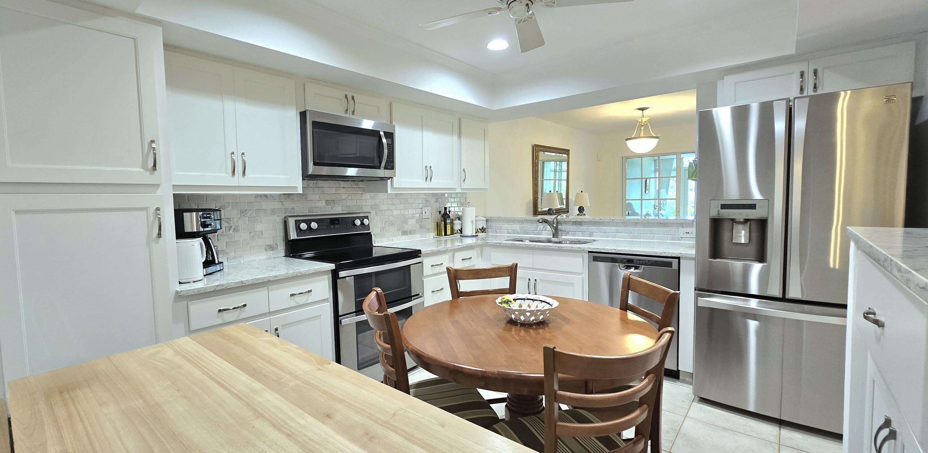 6062 Glendale Drive Boca Raton, FL 33433 - Photo 31 of 58 6062 Kitchen remodeled