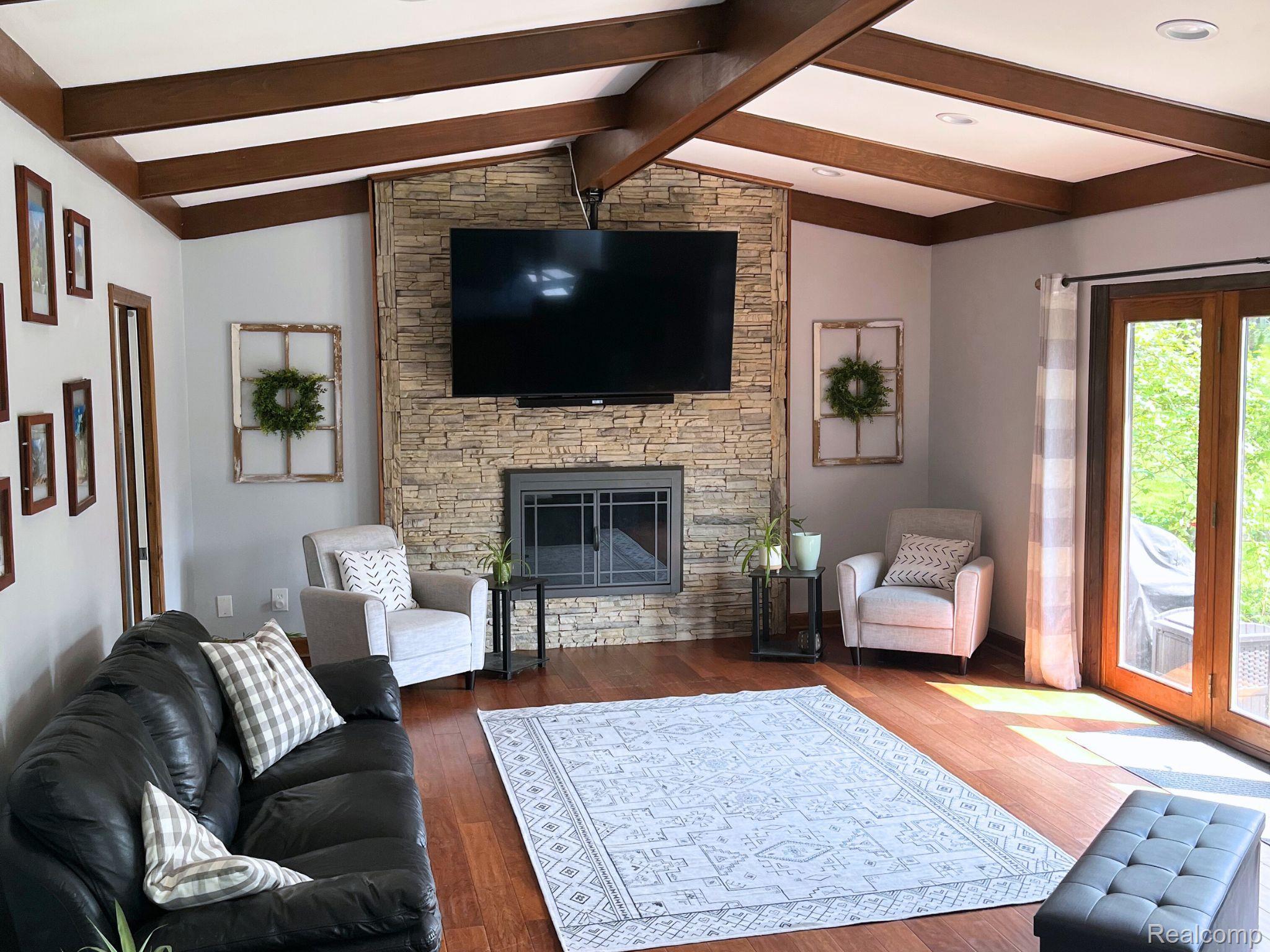 528 Pinehurst Drive Rochester, MI 48309 - Photo 14 of 24 Gallery Image 14