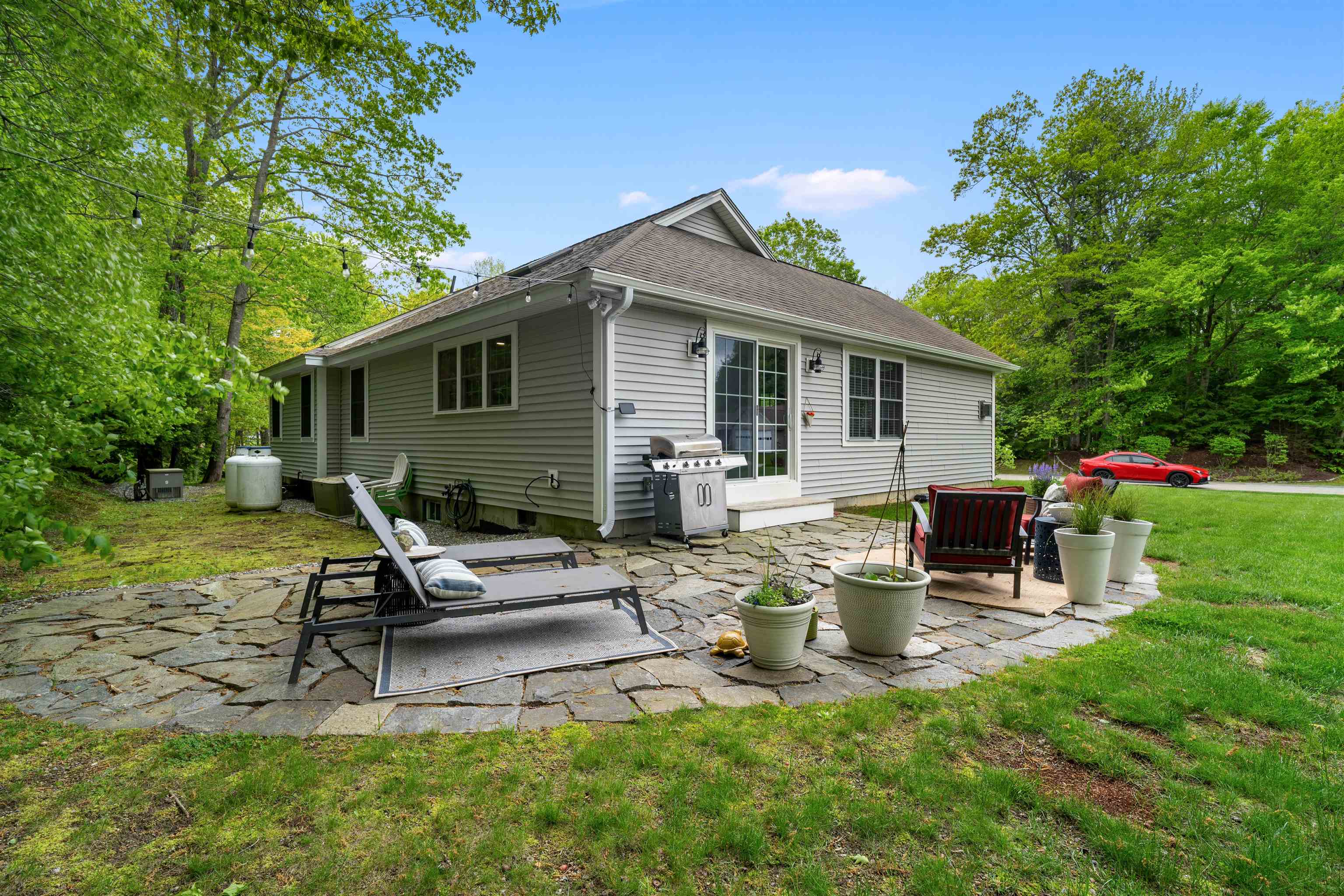 31 Henderson Road, Unit 17 Gilford, NH 03249 - Photo 31 of 54
