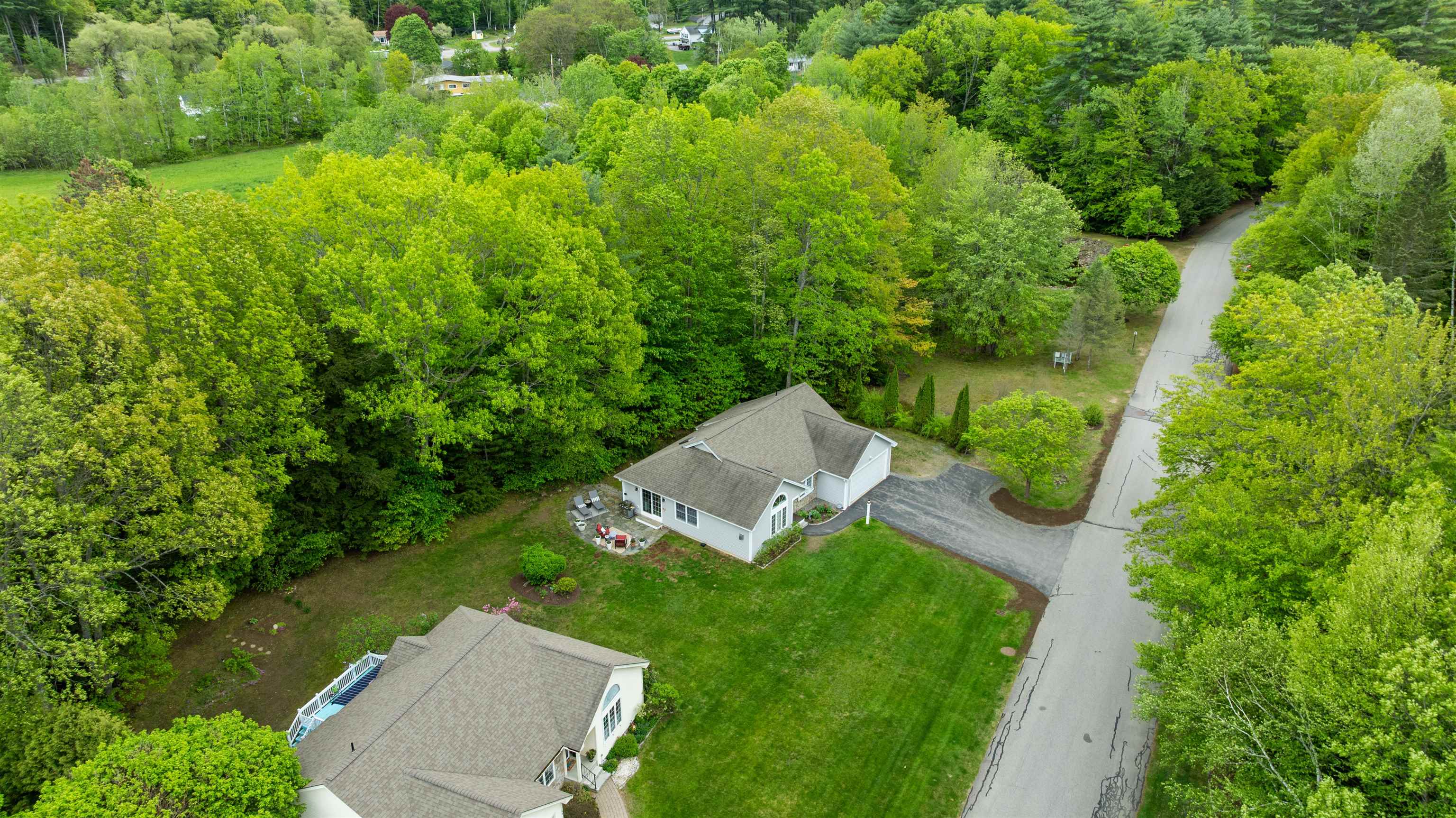 31 Henderson Road, Unit 17 Gilford, NH 03249 - Photo 41 of 54