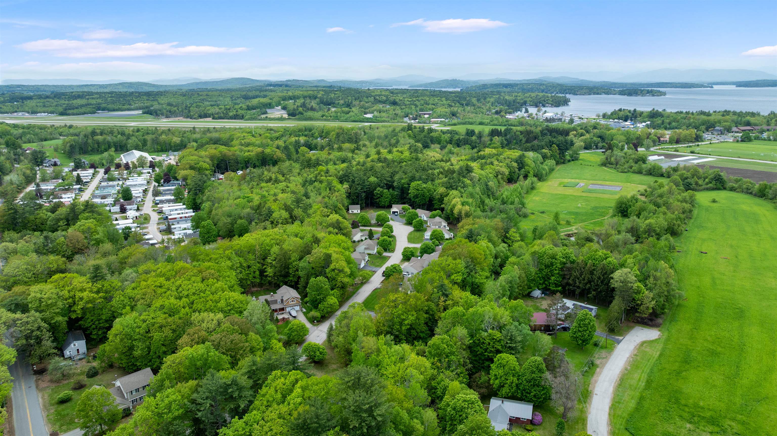 31 Henderson Road, Unit 17 Gilford, NH 03249 - Photo 49 of 54
