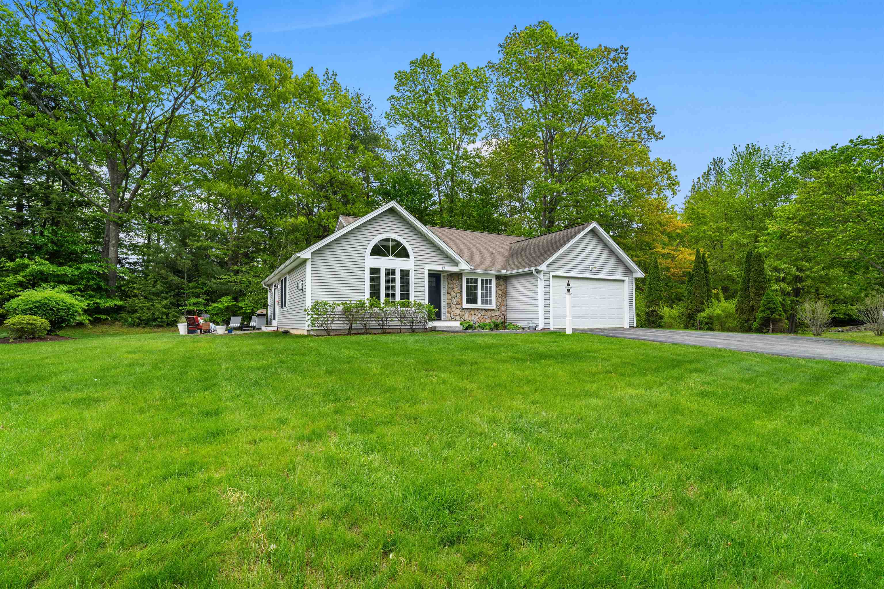 31 Henderson Road, Unit 17 Gilford, NH 03249 - Photo 53 of 54