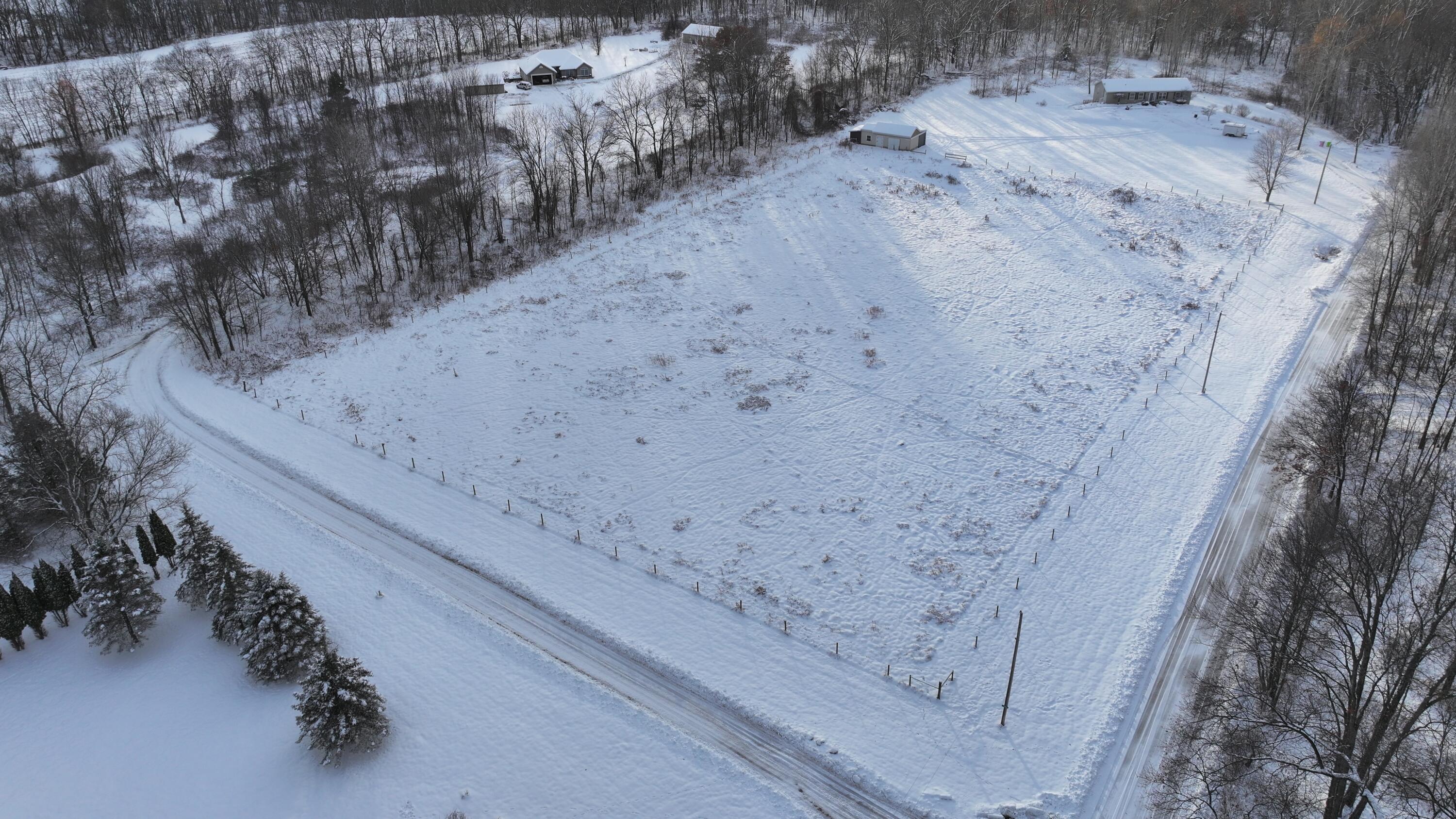 1 Lowell Mi 49331 Lowell, MI 49331 - Photo 7 of 22 8