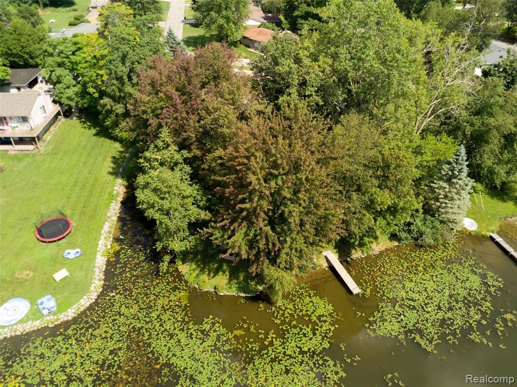 6161 Gordon Road Waterford, MI 48327 - Photo 47 of 53