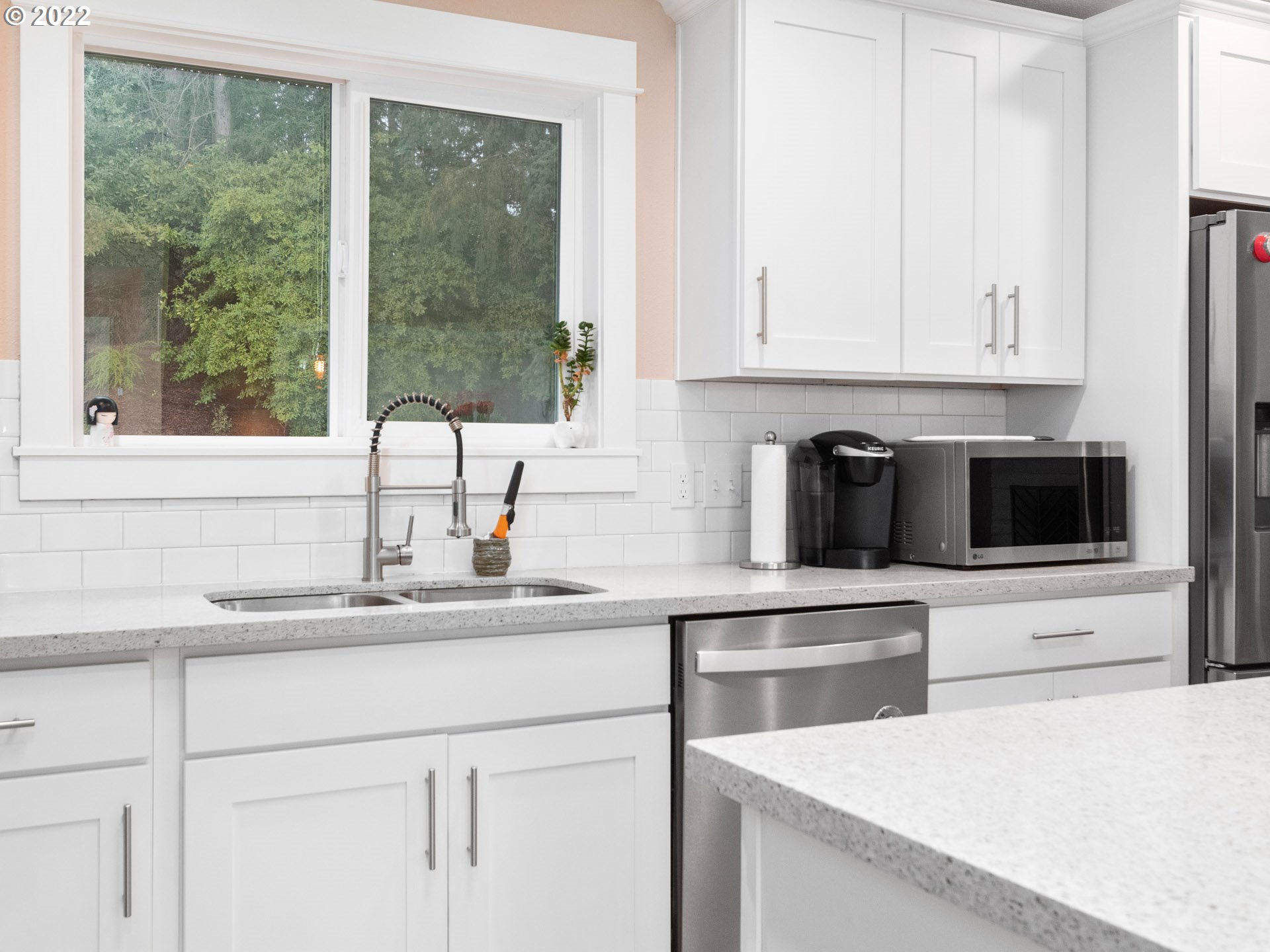 660 Southwest Spring Lane Portland, OR 97225 - Photo 13 of 32 Gallery Image 13