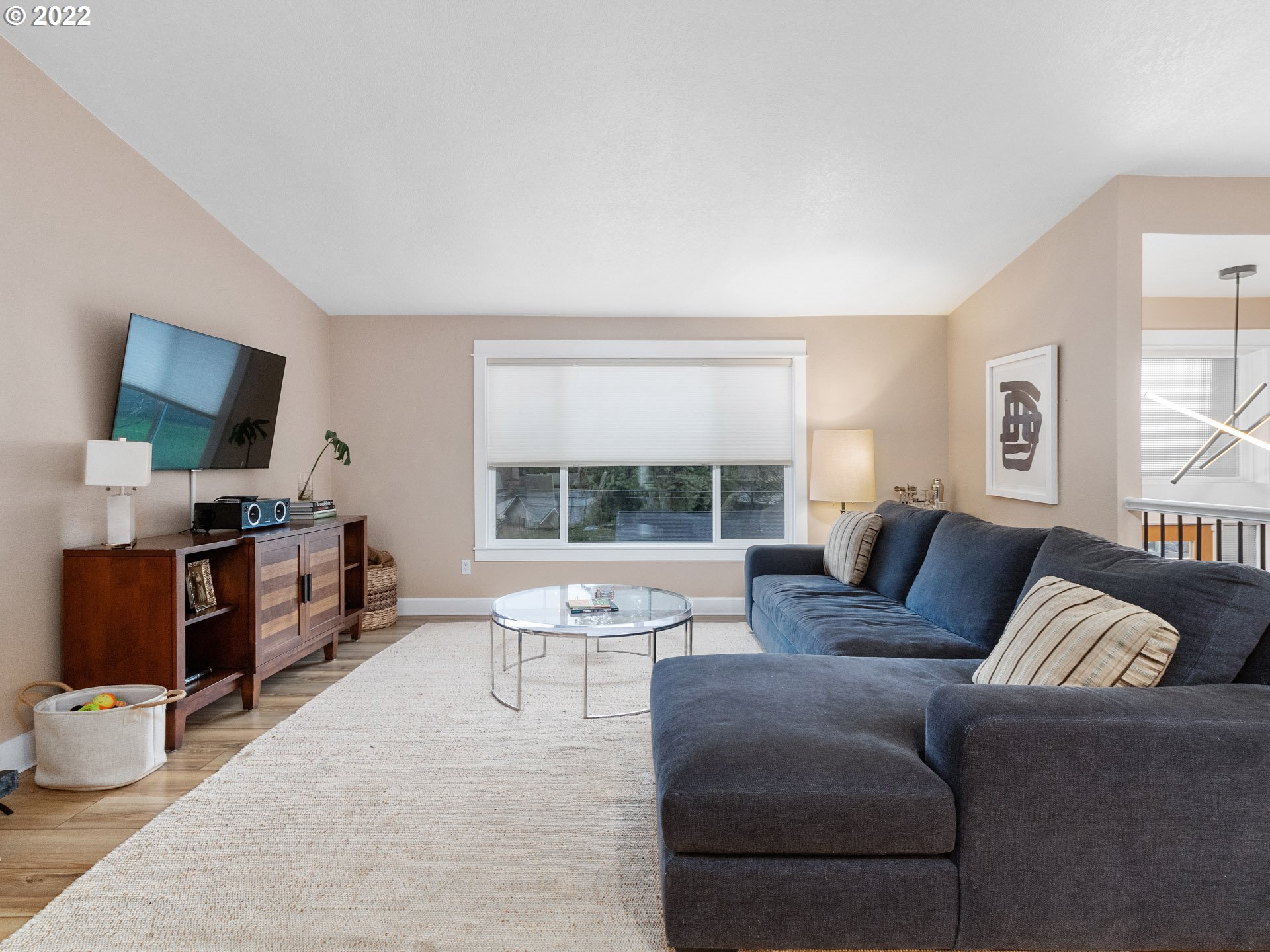 660 Southwest Spring Lane Portland, OR 97225 - Photo 5 of 32 Gallery Image 5