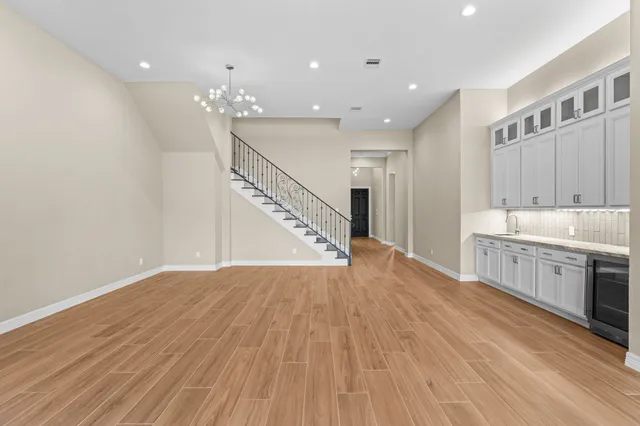 $1,649,000 | 508 Amalfi Drive, Kemah, TX 77565