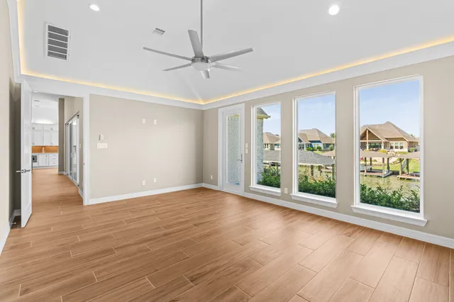 $1,649,000 | 508 Amalfi Drive, Kemah, TX 77565