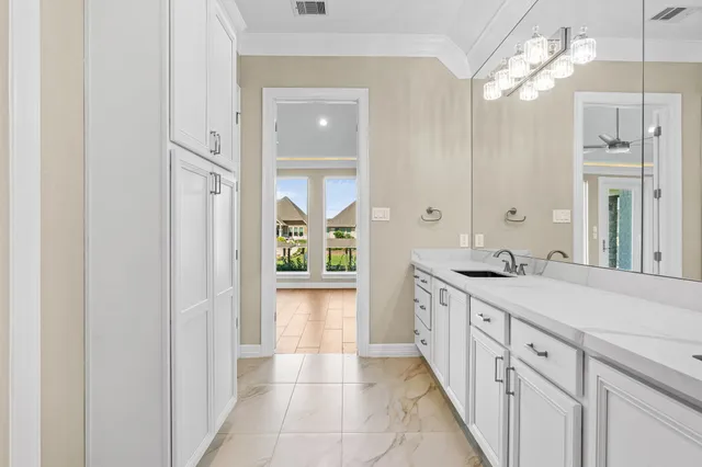 $1,649,000 | 508 Amalfi Drive, Kemah, TX 77565