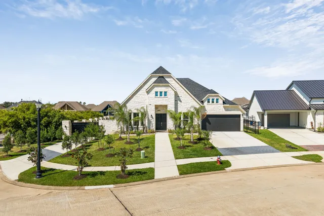 $1,649,000 | 508 Amalfi Drive, Kemah, TX 77565