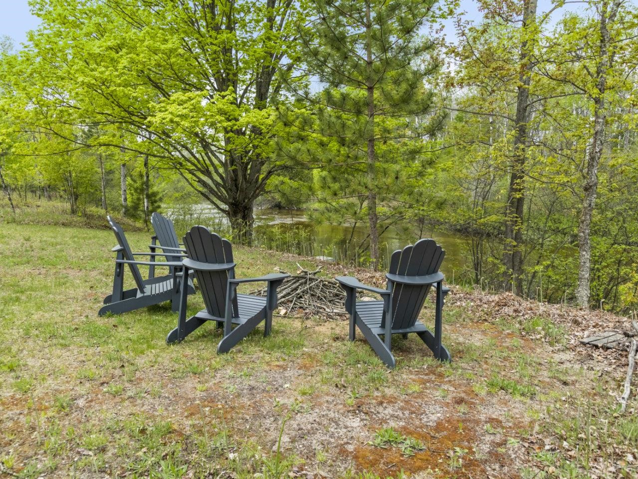 3733 South Reynolds Road Thompsonville, MI 49683 - Photo 8 of 42 Gallery Image 8