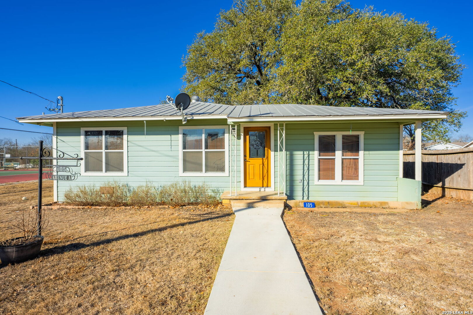 105 Avenue A Center Point Center Point, TX 78010 - Photo 4 of 30 front view of a house