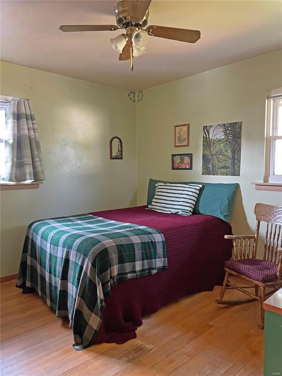 10252 Lackland Road Overland, MO 63114 - Photo 16 of 32 Gallery Image 16