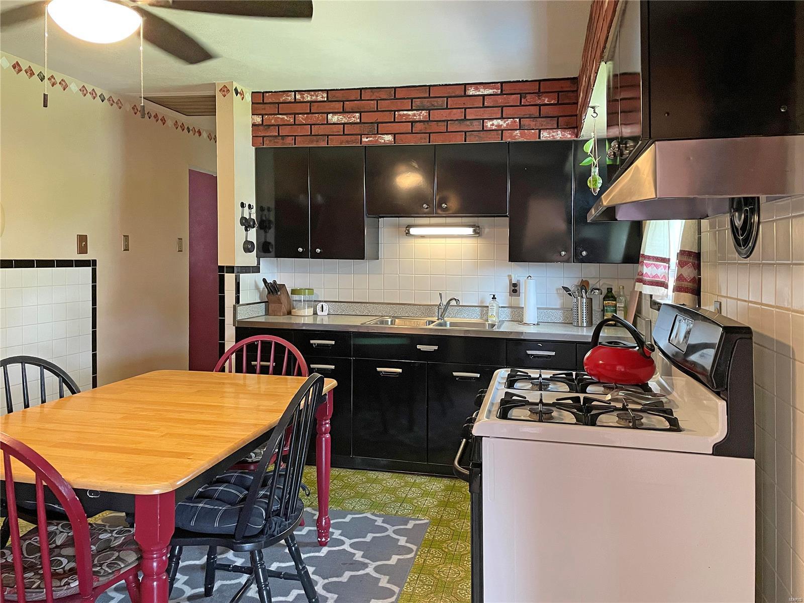 10252 Lackland Road Overland, MO 63114 - Photo 7 of 32 Gallery Image 7
