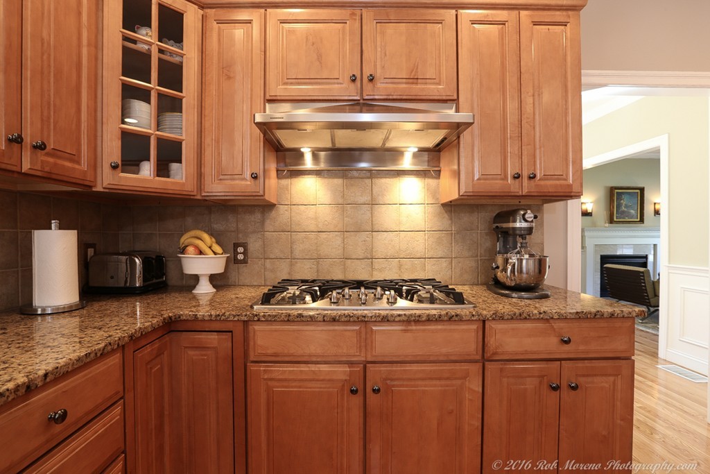 34 Juniper Road Andover, MA 01810 - Photo 6 of 30 Gallery Image 6