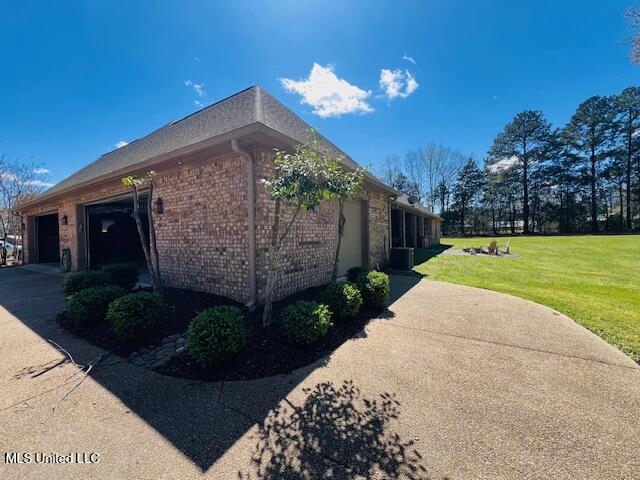 210 White Street Florence, MS 39073 - Photo 12 of 81 IMG_9161