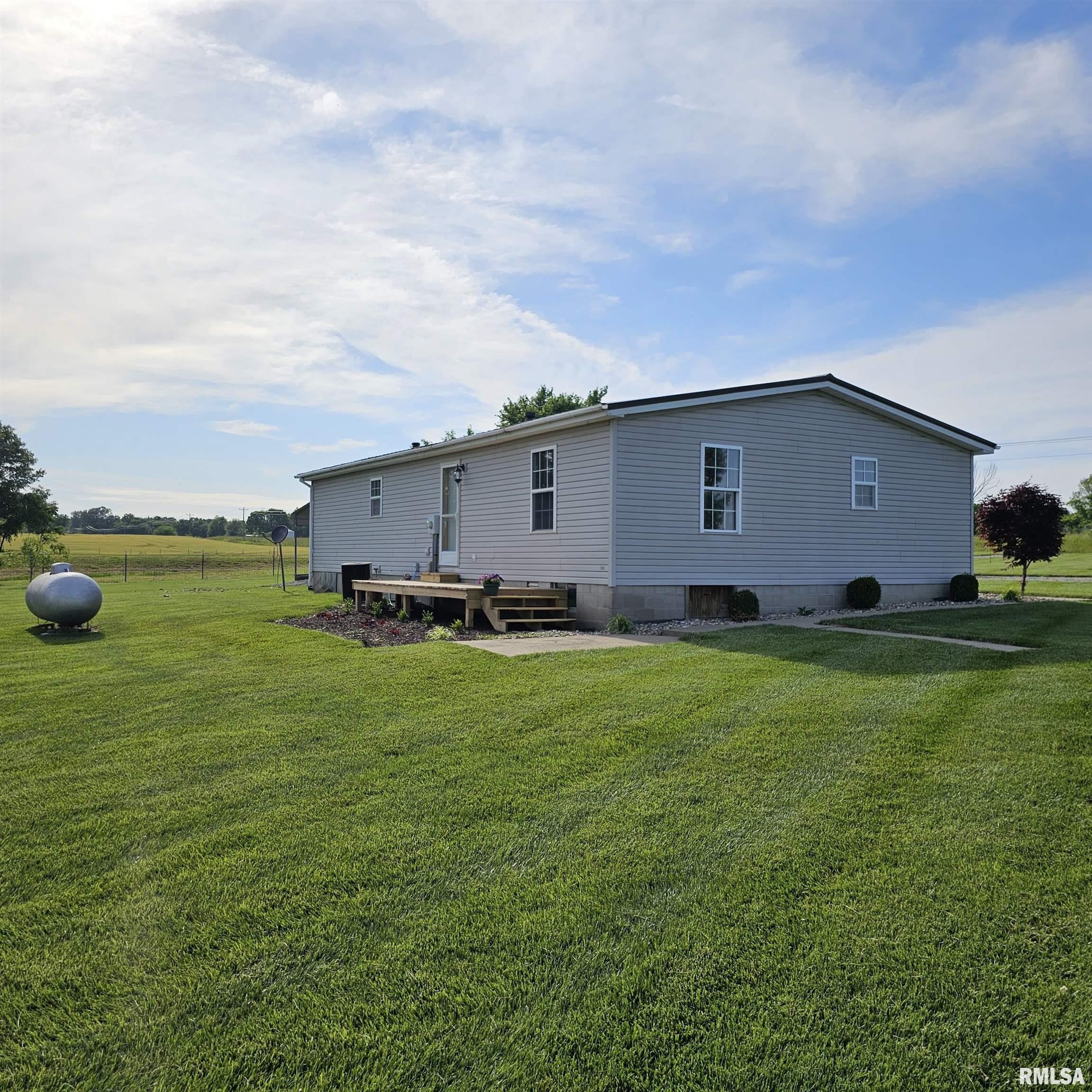 2895 Brown Road Galatia, IL 62935 - Photo 4 of 39 Gallery Image 4