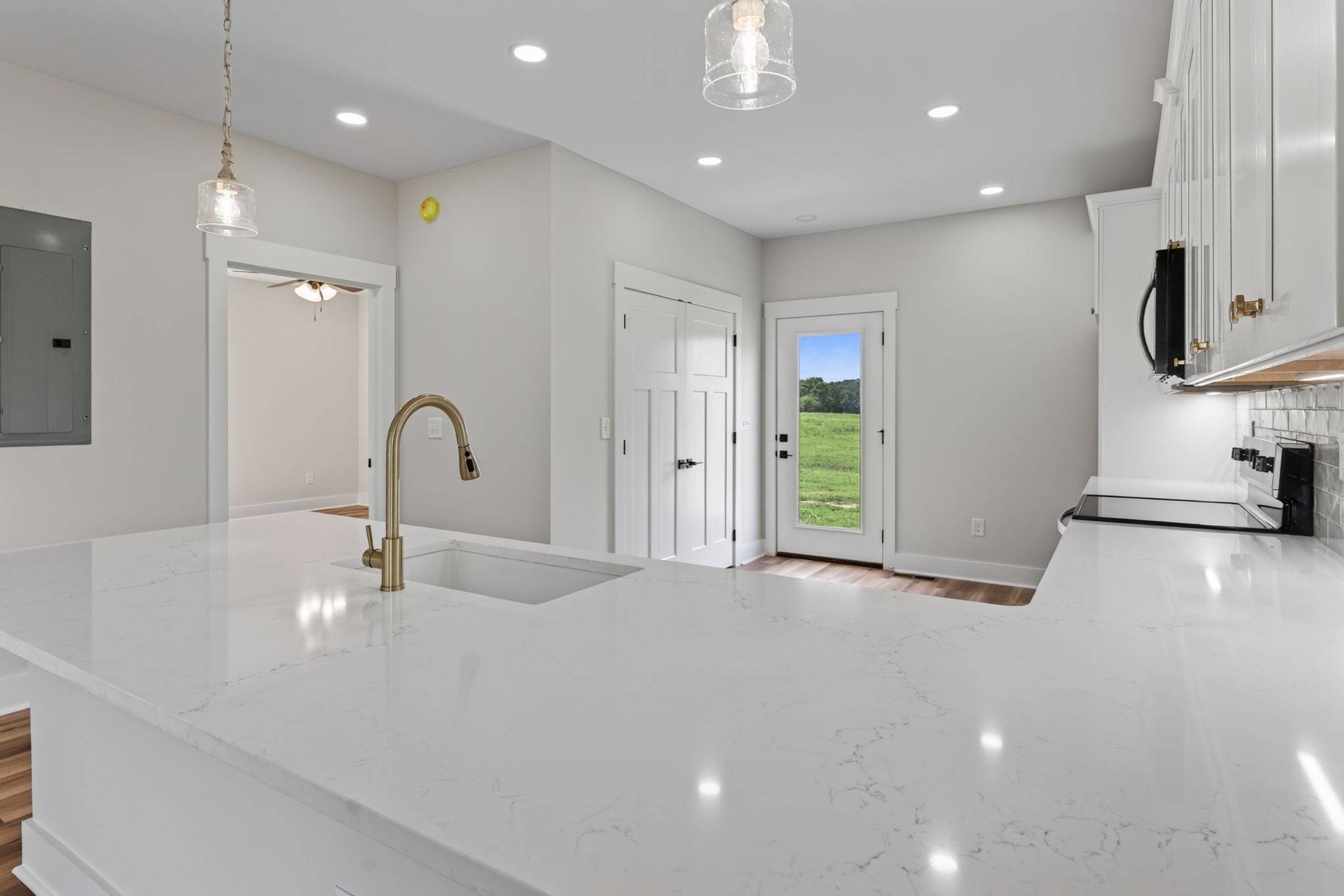 3631 Greenhaw Road Decherd, TN 37324 - Photo 9 of 27
