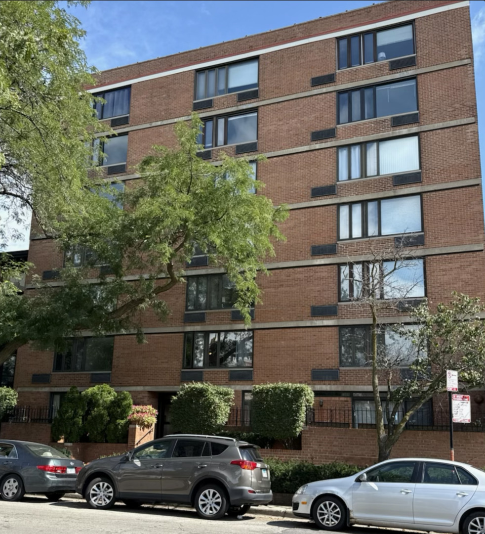a car parked in front of a building