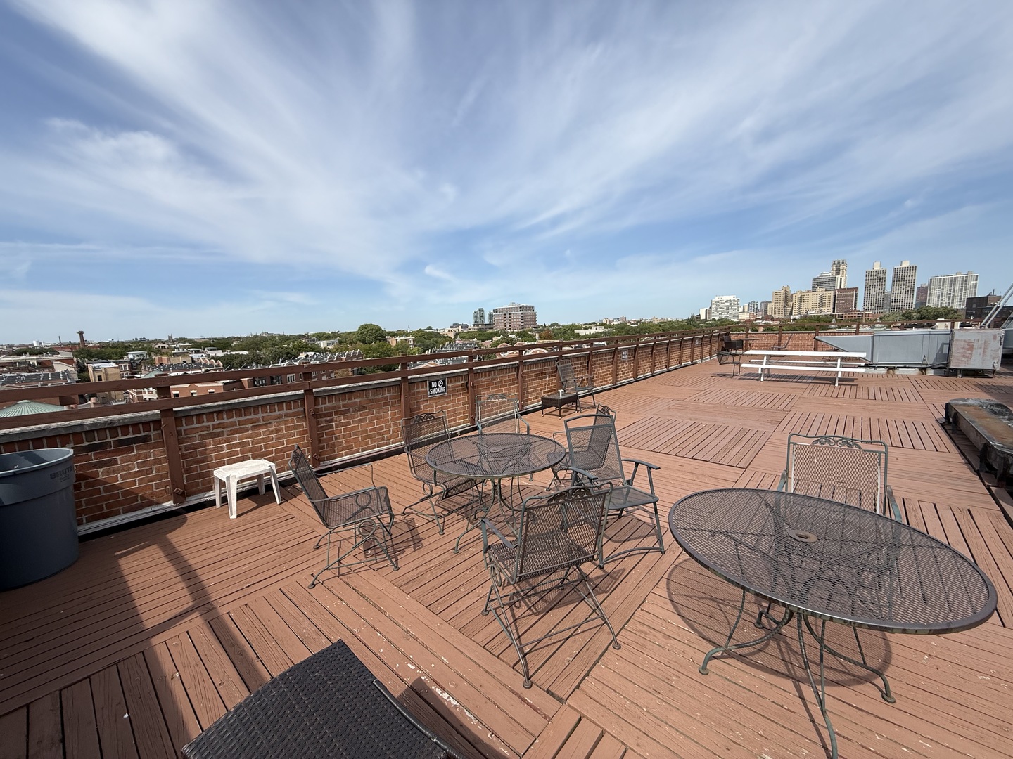 2007 North Sedgwick Street, Unit 202 Chicago, IL 60614 - Photo 10 of 10 a view of a terrace with seating area