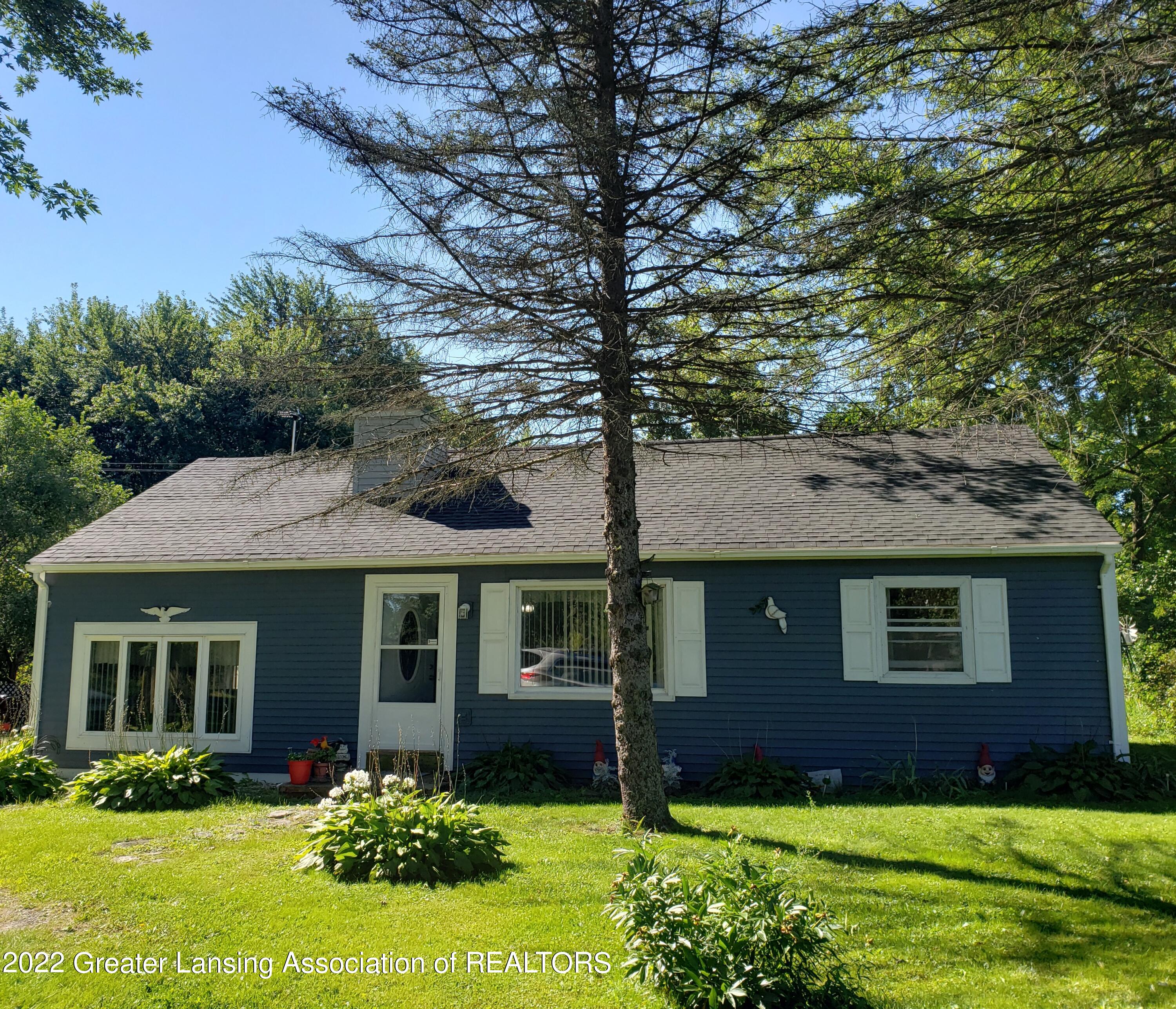 1981 West State Road Lansing, MI 48906 - Photo 1 of 12 Front of House 3