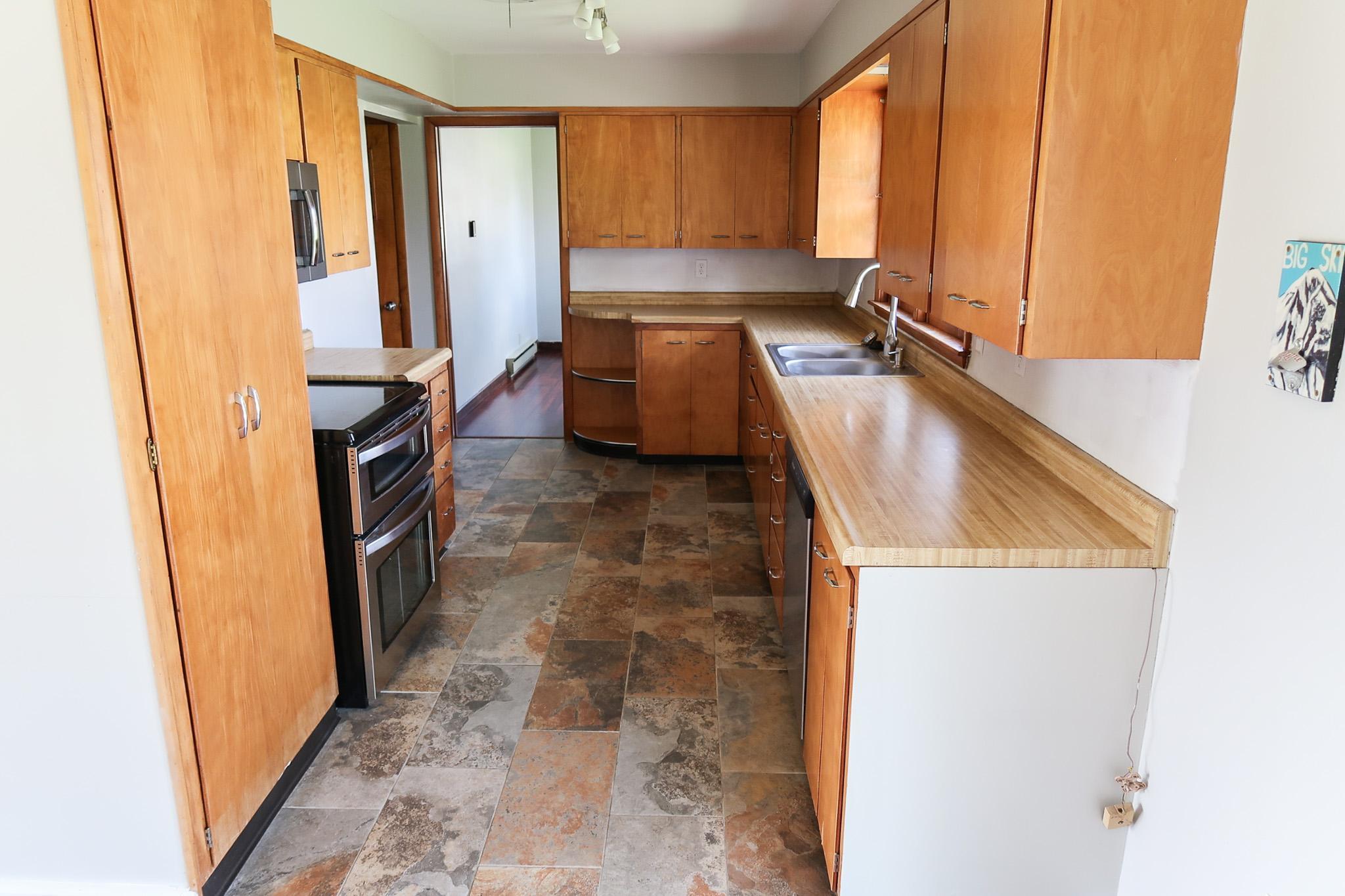 308 4th Street East Ada, MN 56510 - Photo 11 of 36