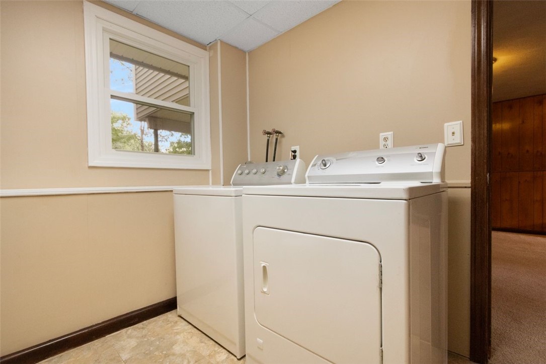 123 Hines Farm Road Cranston, RI 02921 - Photo 34 of 38