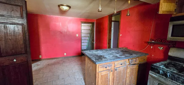 $85,900 | 400 South Main Street, Waldron, MI 49288