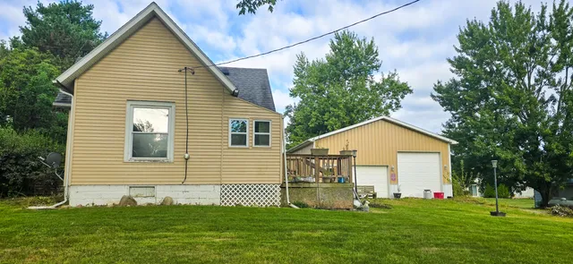 $99,900 | 400 South Main Street, Waldron, MI 49288