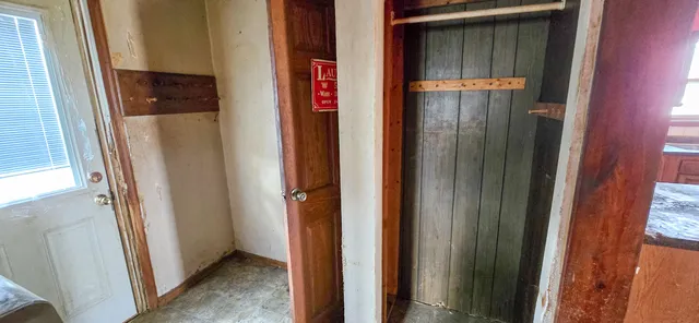 $85,900 | 400 South Main Street, Waldron, MI 49288