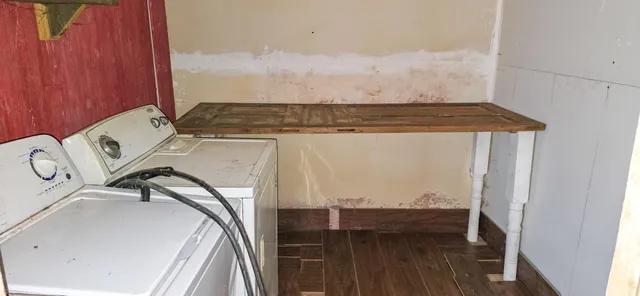 $85,900 | 400 South Main Street, Waldron, MI 49288