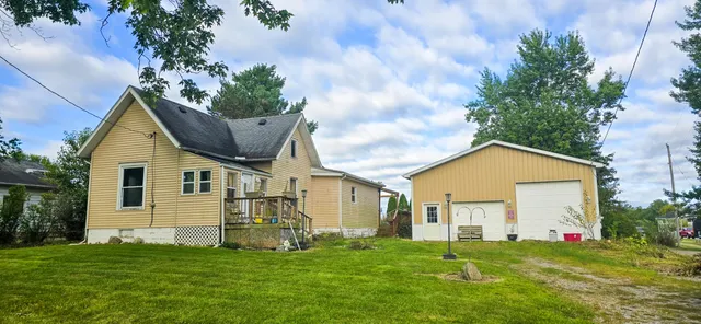 $85,900 | 400 South Main Street, Waldron, MI 49288