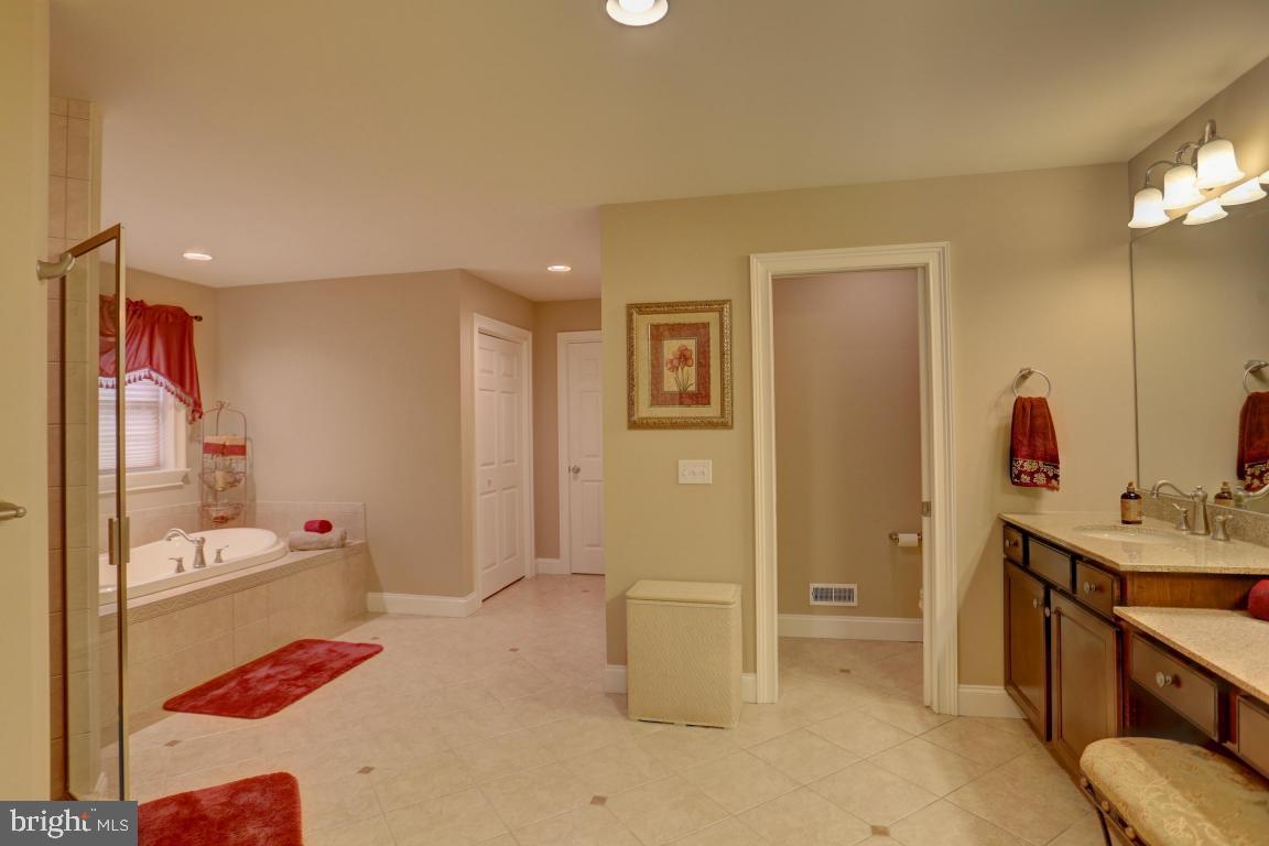 367 Ecker Drive Lititz, PA 17543 - Photo 24 of 47