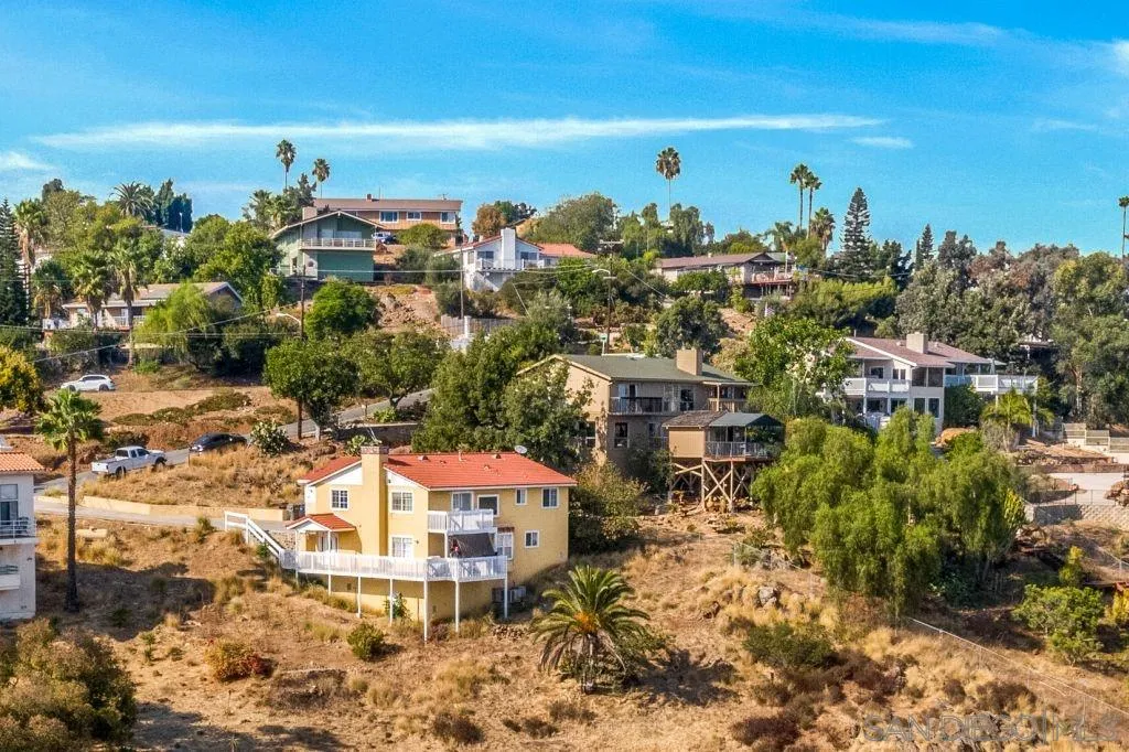 3489 Lakeview Drive Spring Valley, CA 91977 - Photo 36 of 50 a view of a city