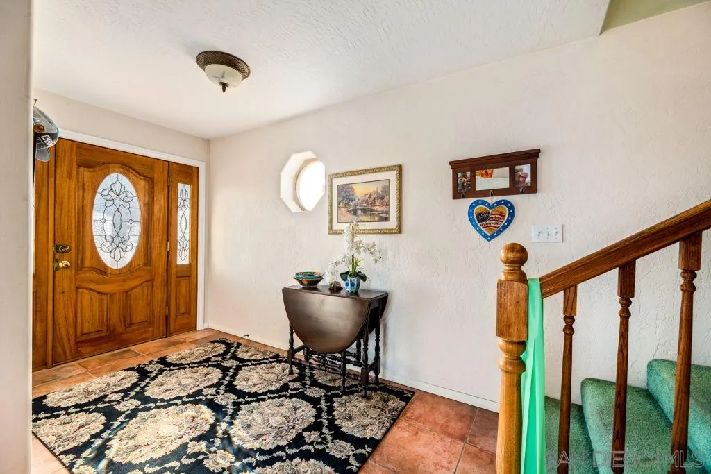 3489 Lakeview Drive Spring Valley, CA 91977 - Photo 6 of 50 a view of a living room and a window